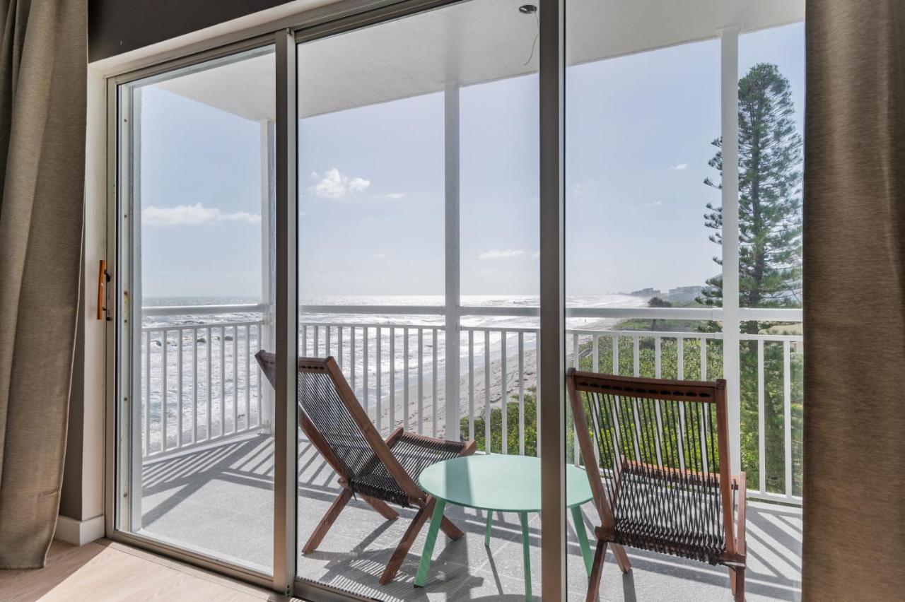 Oceanfront Beach House, Satellite Beach Kültér fotó