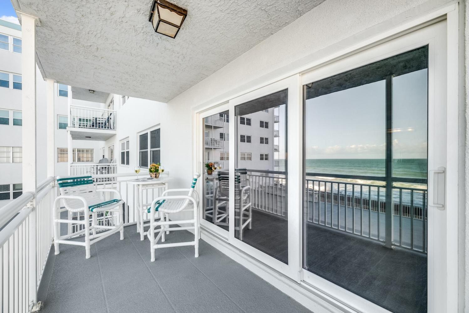 Oceanfront Beach House, Satellite Beach Szoba fotó